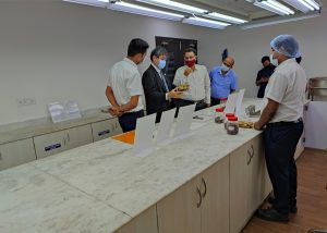 Visit-of-Consul-General-of-Japan-02
